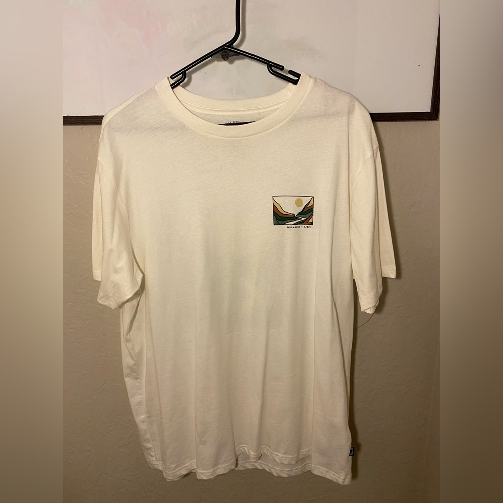 Billabong t shirt
